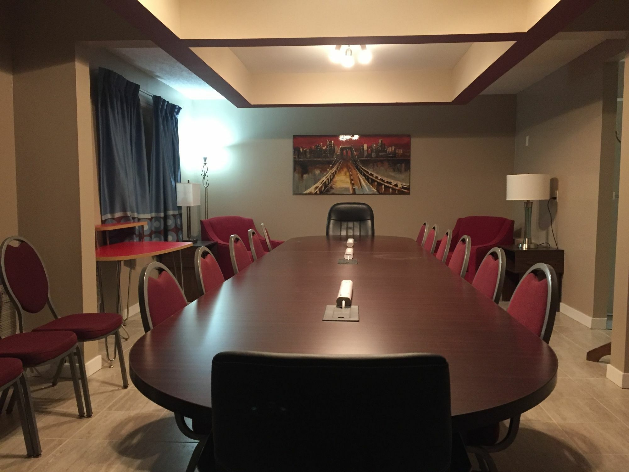 Hotel Super 8 By Wyndham Red Deer Esterno foto